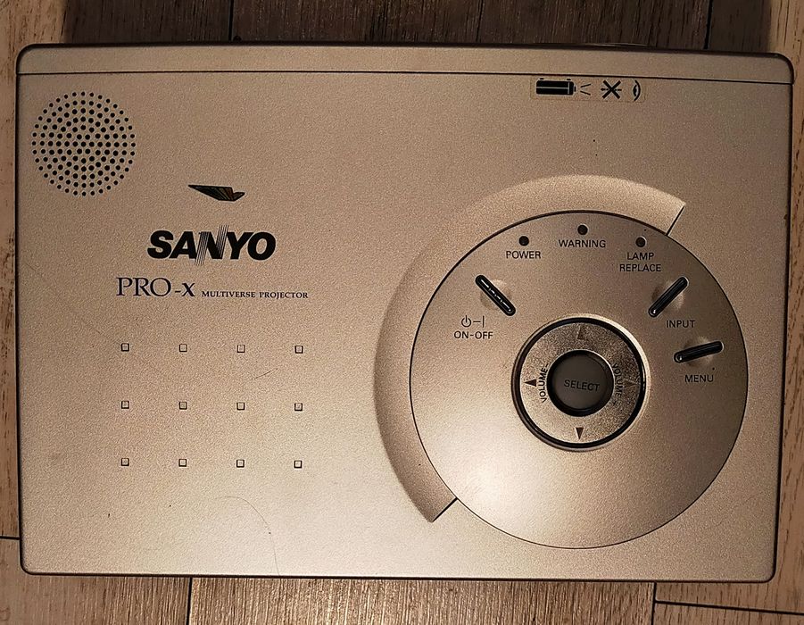 Videoproiector Sanyo