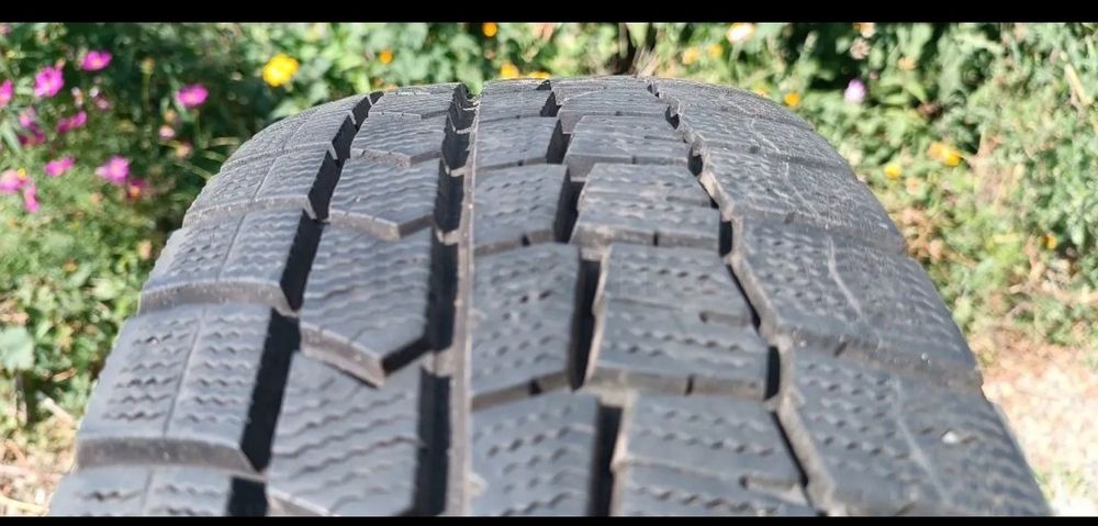 Привозные шины DUNLOP размер15