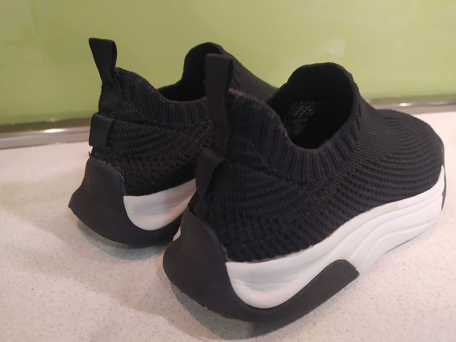 Zara обувки, джапанки Ipanema