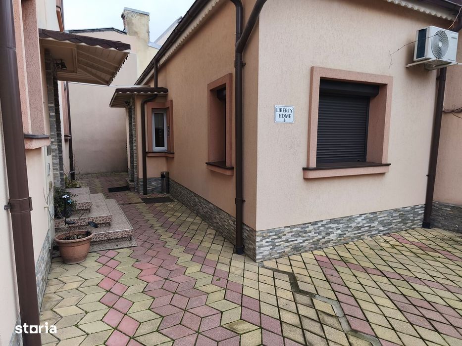 Garsoniera curte Liberty Mall Electromagnetica