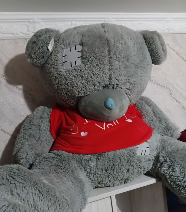 Katta aytiqcha yumshoq o'yinchoq