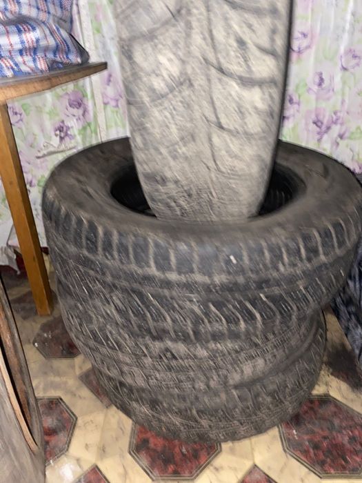Продам шины по 5 тысяч