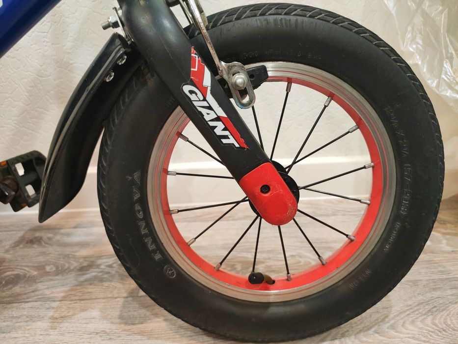 Велосипед GIANT ANIMATOR 12 детский 3-5 лет