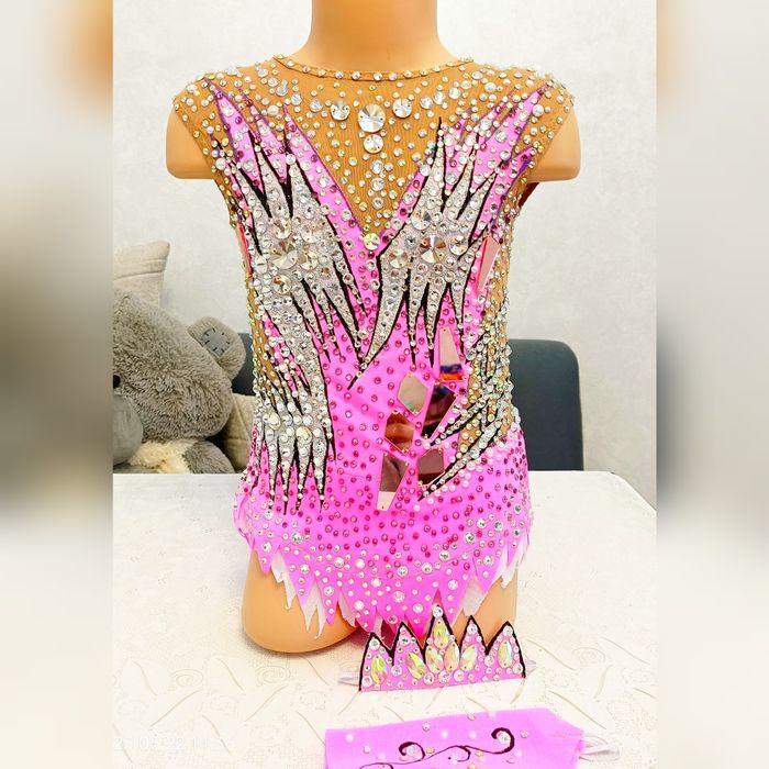 Аренда и пошив купальников для художественной гимнастики