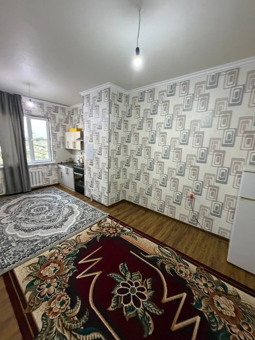Квартира сотилади