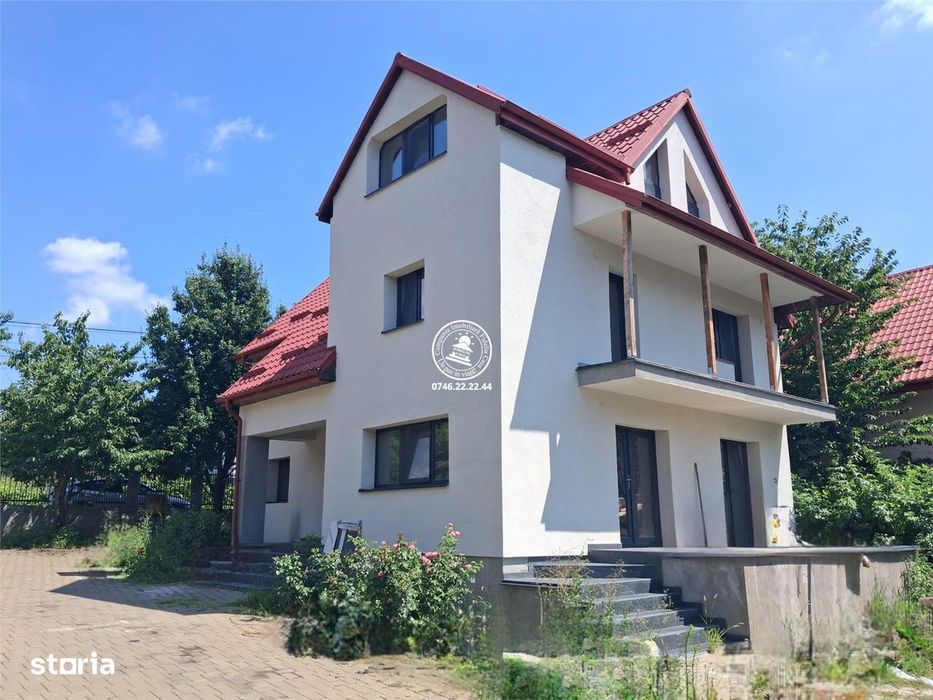 Vila  de vanzare  Popas Pacurari