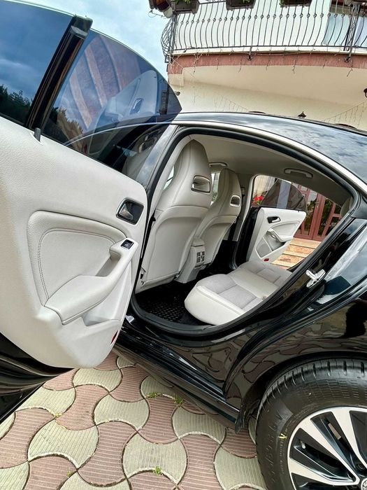 Mercedes Cla 180 benzina 2015
