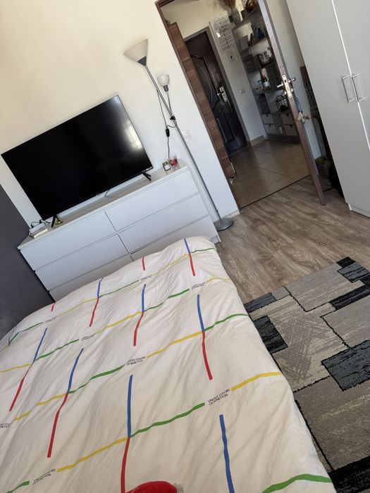 Inchiriez apartament cu 2 camere ,spatios in Floresti