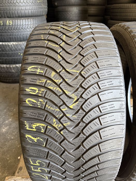 2 anvelope iarna 255/35/20 , Falken , DOT 2022 !