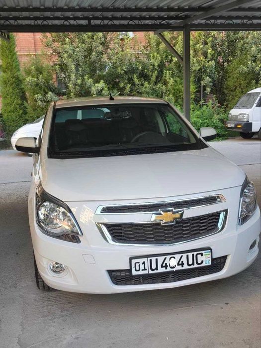 Chevrolet cobalt sotiladi. Moshina o'zimniki.