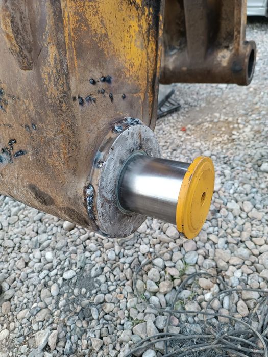 Ремонт ковшы экскаватор и погрузчик