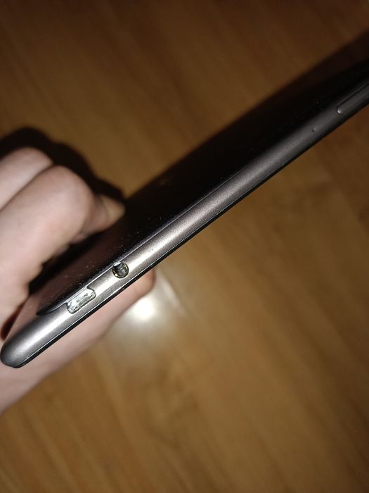 Asus zenPad 10 БЕЗУПРЕЧЕН.