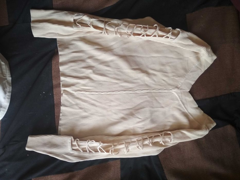 Свитера, кофточки в хорошем состоянии