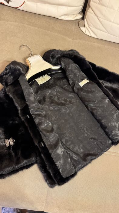 #125 Късо палто от норка.Визон.Яке от норка. Естествена кожа с косъм.