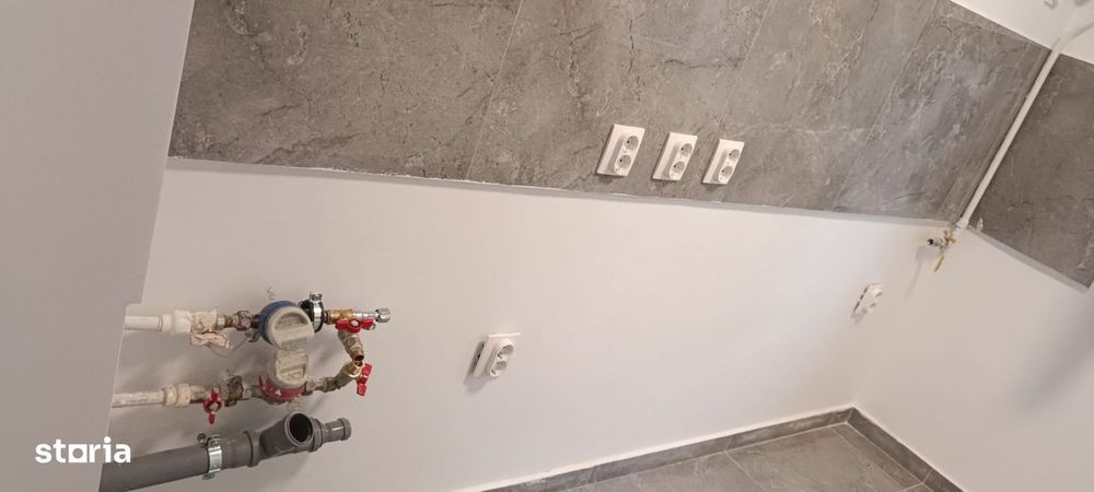 Apartament 3 camere Drumul Taberei Moghioros la linia 41