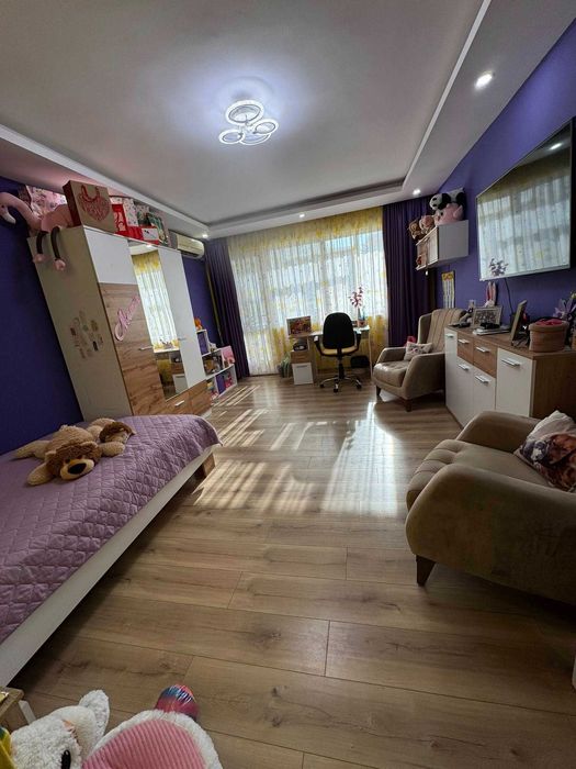 Продава се Четиристаен апартамент в Търговище, Вароша - 130 кв.м за 672 €/кв.м - Снимка #5