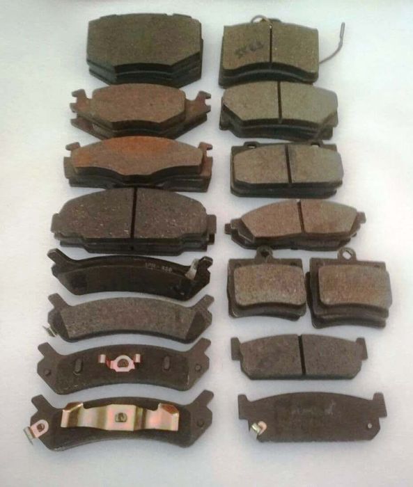 Передние тормозные дисковые колодки Суберван