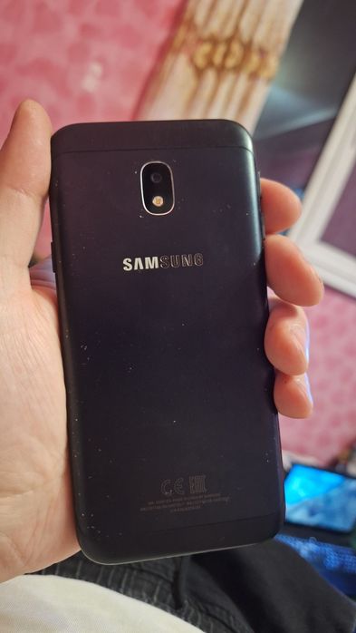 Самсунг Galaxy J 3