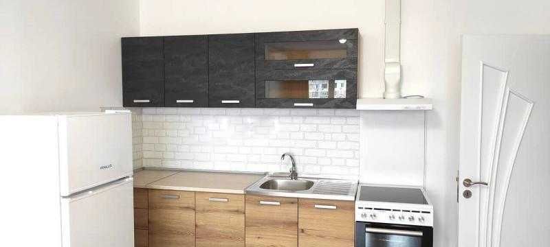 Дава се под наем Тристаен апартамент в Бургас, Братя Миладинови - 80 кв.м за 433.5 € - Снимка #2