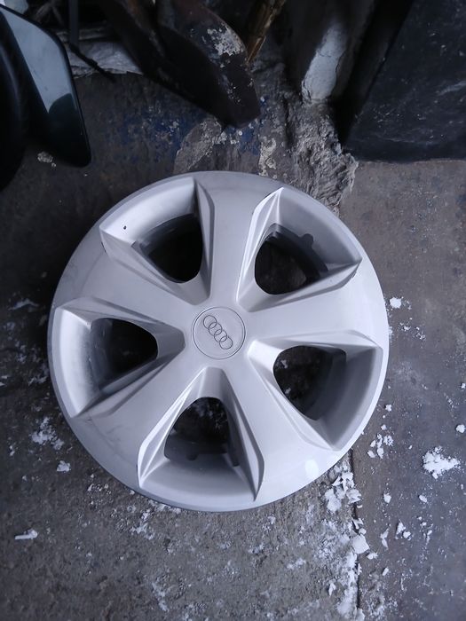 Комплект колпаков на ауди R15