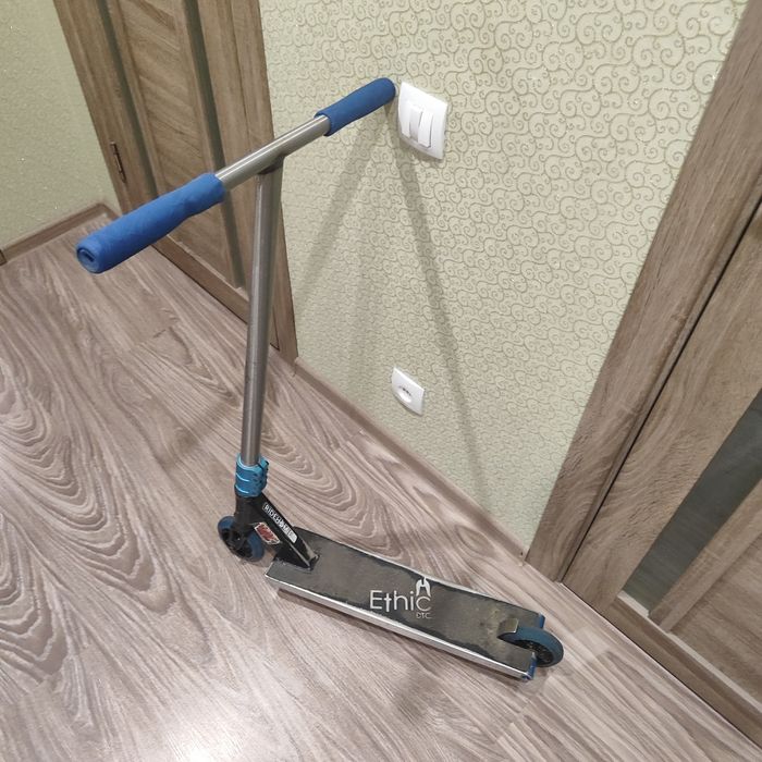 СРОЧНО, Самокат трюковой hipe h5