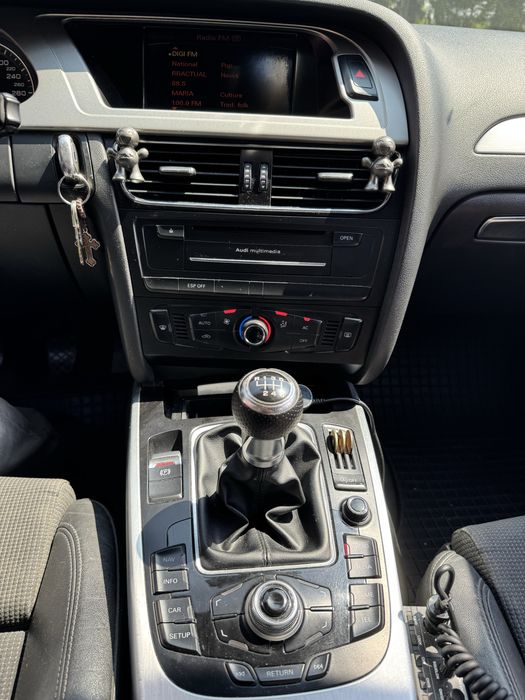 AUDI A4 2010 — imagine 3