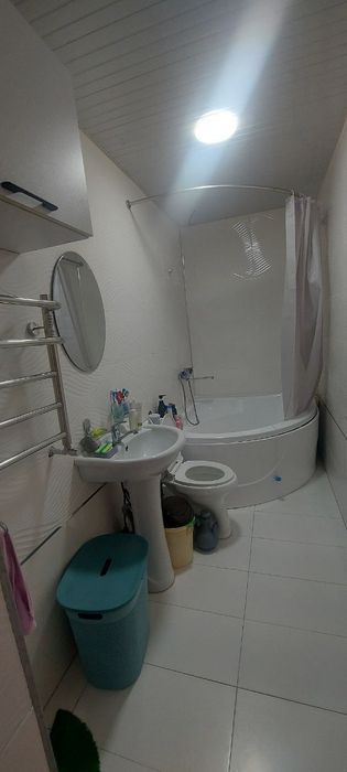 Uchastka Nazarbekda srochna sotiladi