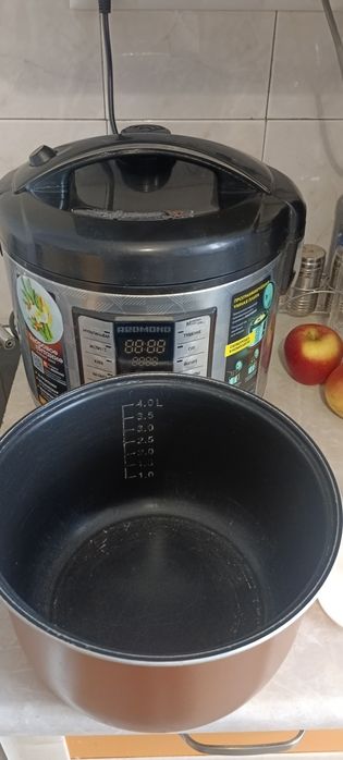 Продам мультиварку