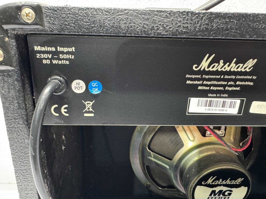 Кубе - Marshall MG30DFX