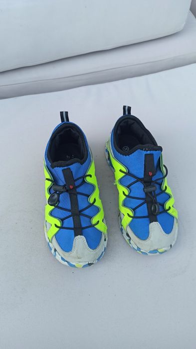 Оригинални детски маратонки и ботуши