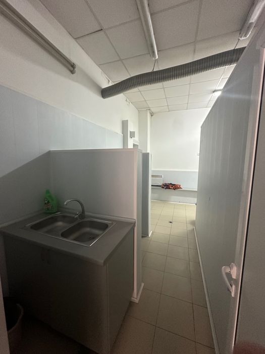 Дава се под наем Заведение в Смолян, Долно Райково - 300 кв.м за 306 € - Снимка #5