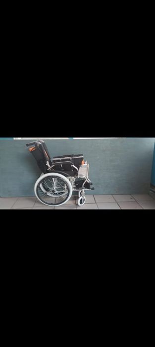 Инвалидная коляска