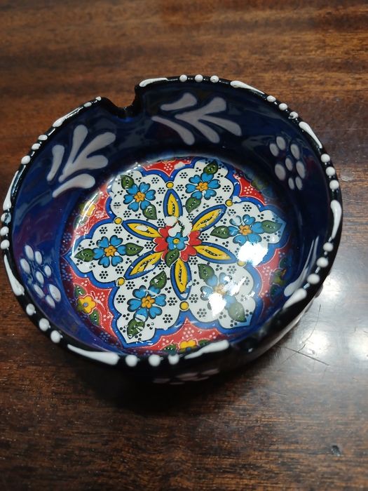 Пепелник  за  цигари