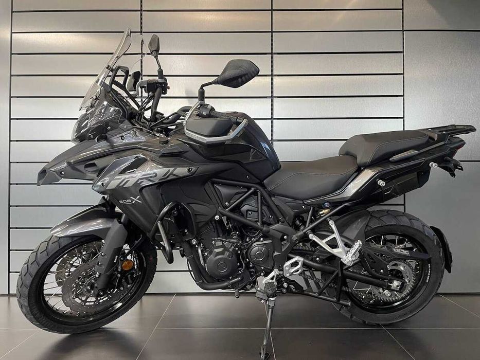 Мотоцикл Benelli TRK 502 X