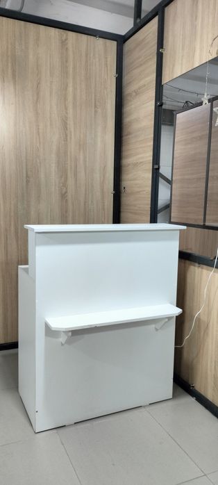 Срочно продам витрины