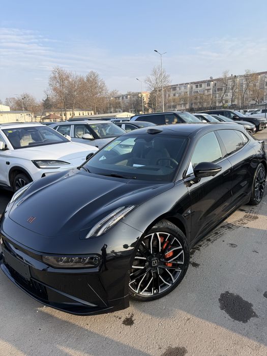 Zeekr 001 you 2025 Qora