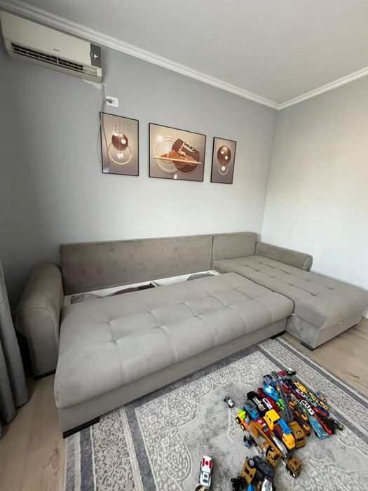 Продам диван в отличном состоянии