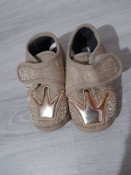 Детски обувки за момичета