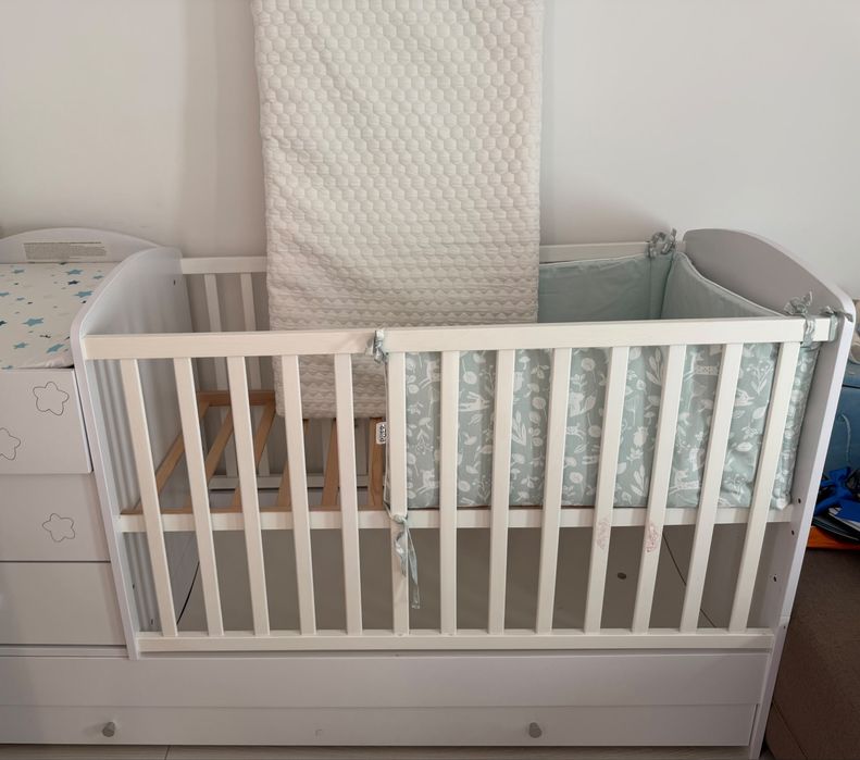 Patut multifunctional bebelusi. NOU
