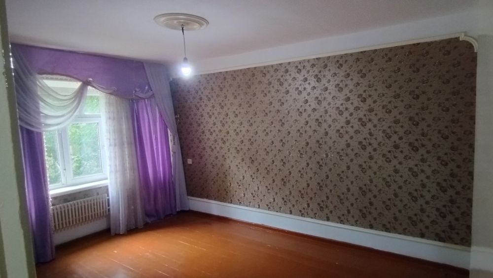 Gazalkent sh. Mustaqillik 38 dom 50 uy. 3 xonali 3 etaj