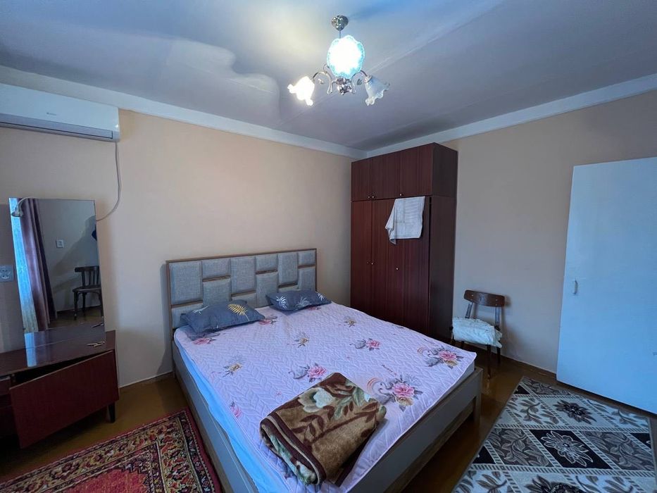 Сдается 2x комнатная квартира
С обстановкой
В горде Алмалыке