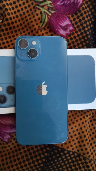 Телефон айфон 13