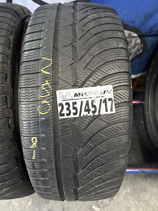 235/45/17 Michelin M+S