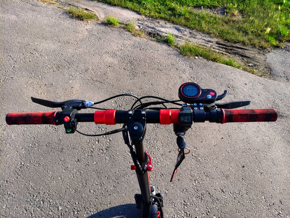 Электросамокат Kugoo kirin m4 pro.