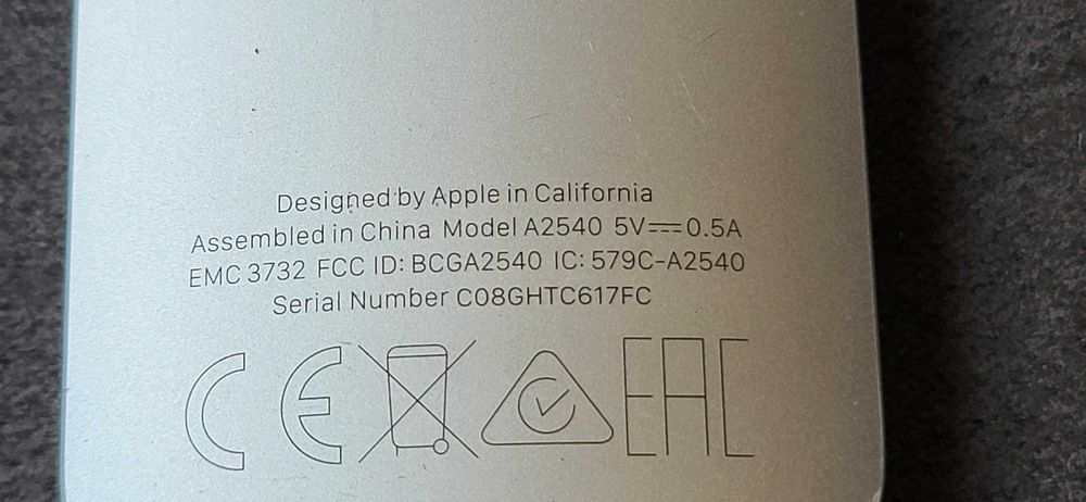Apple A2540 Telecomanda Apple Siri control silver fuctionala originala  o telecomandă Siri Remote