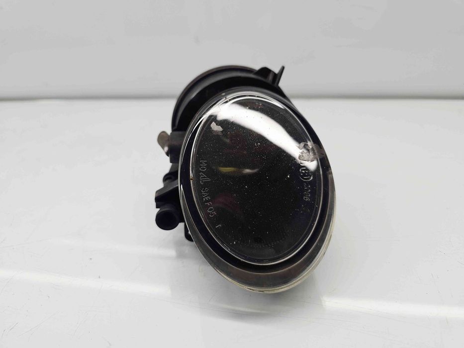 Proiector ceata dreapta Audi TT (8J3) [Fabr 2006-2013] 8J0941700