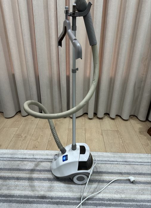 Продам отпариватель Vitek