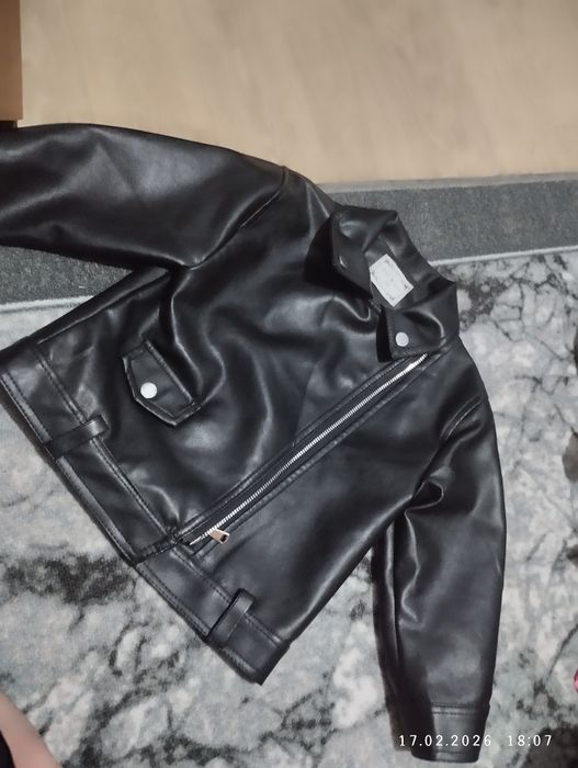 Куртки для девочки