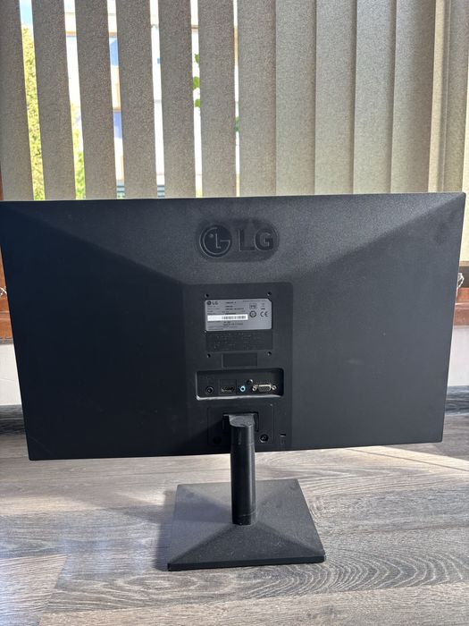 Монитор LG 60hz office/gaming