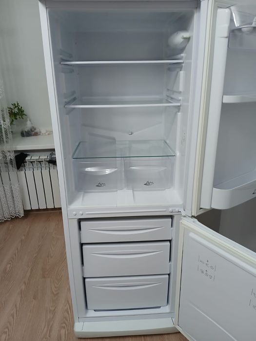 Холодильник Stinol